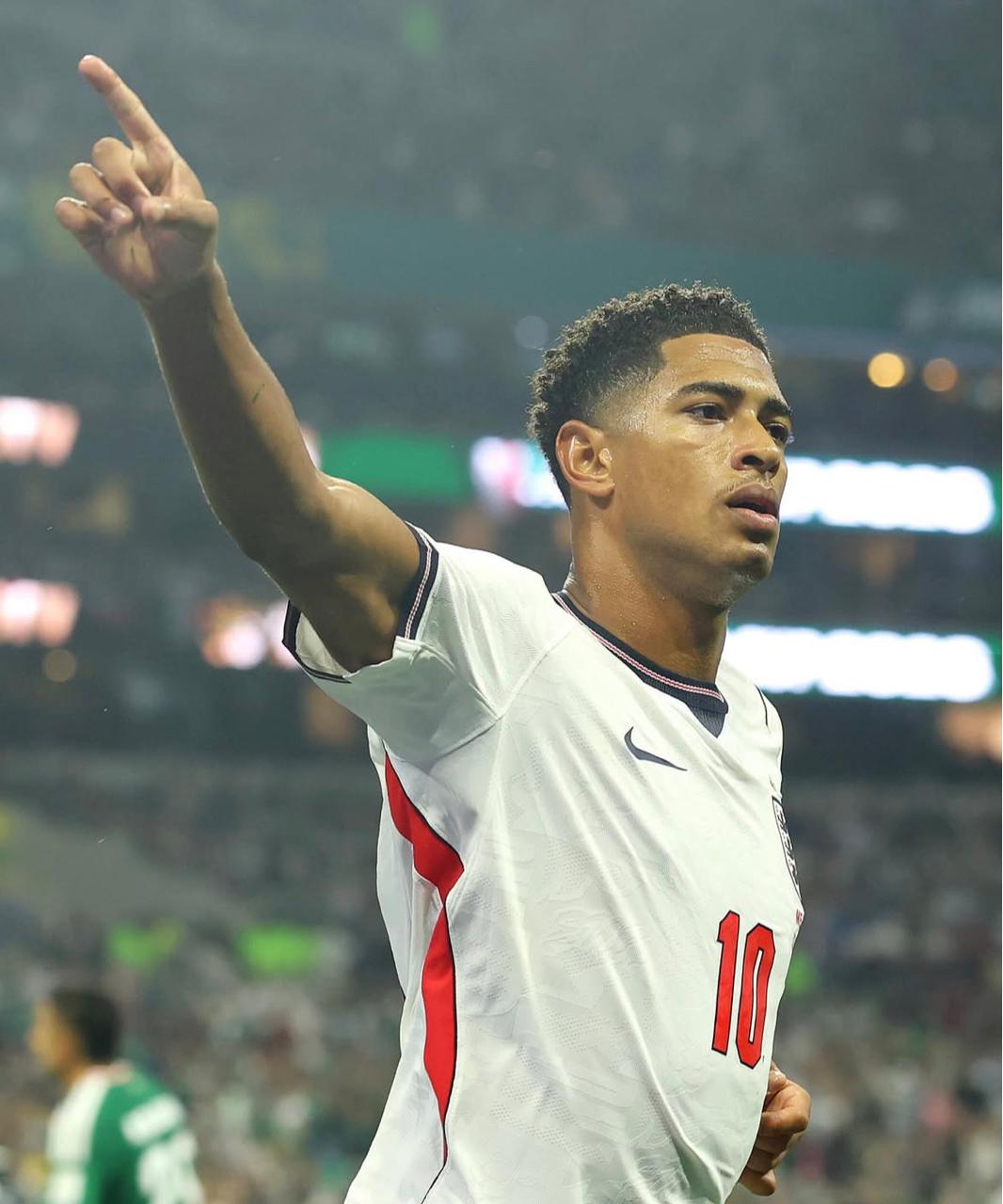 Whatsapp image 20260712 at 11 49 02 catrawarta Jude bellingham yang mencetak dua gol kemenangan sekaligus menjadi pahlawan the three lions dalam laga perempat final tersebut